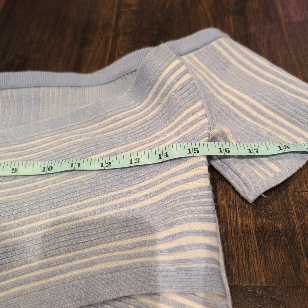 Aerie Off Shoulder Striped Cropped Sweater Top Women's XL Blue White Stretch - Picture 5 of 5
